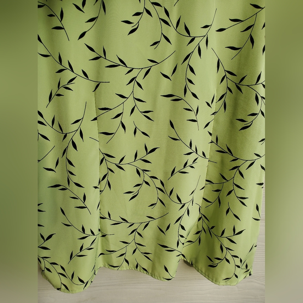 elementz Black Vine Leaf Pattern Short Sleeve Button-down Pistachio Green Blouse - Picture 11 of 13